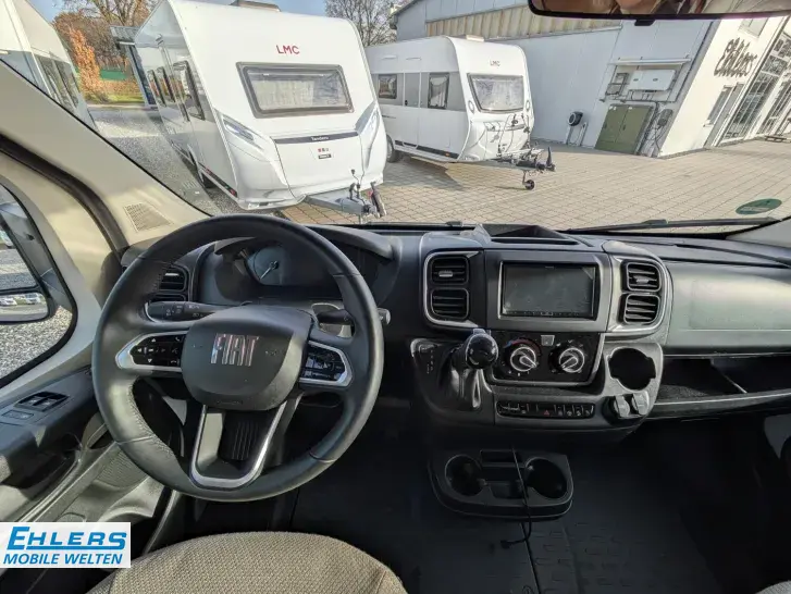 Fahrzeugbild LMC Tourer A 690 G 140PS/Autom/Isofix/Markise/Fahrradträger #6