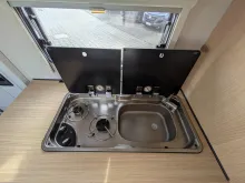 Fahrzeugbild LMC Tourer A 690 G 140PS/Autom/Isofix/Markise/Fahrradträger #11