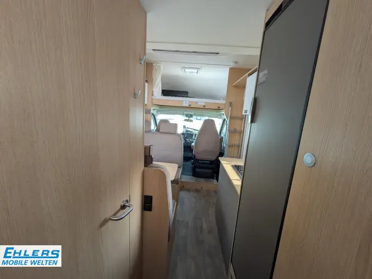 Fahrzeugbild LMC Tourer A 690 G 140PS/Autom/Isofix/Markise/Fahrradträger #17
