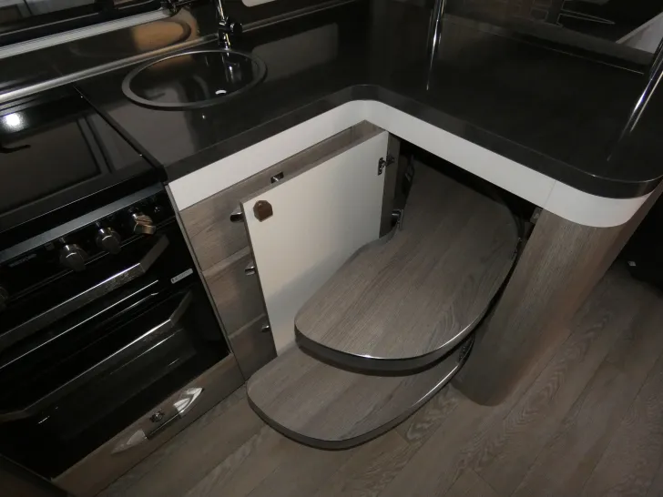 Fahrzeugbild Hobby Prestige 660 WFC #10