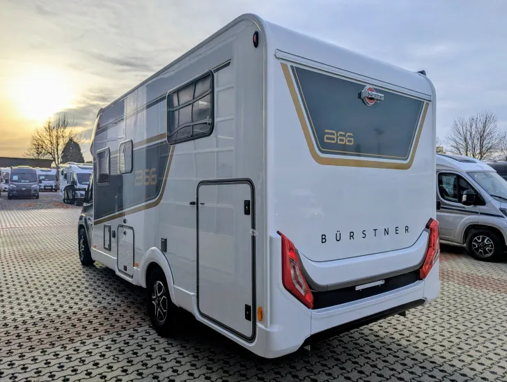 Fahrzeugbild Bürstner B66 690 TD Sie sparen 4.540,-! #3