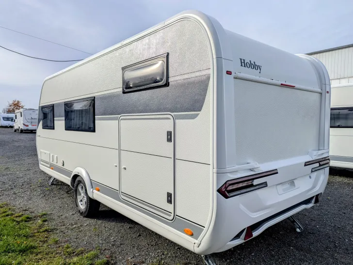 Fahrzeugbild Hobby De Luxe 545 KMF Aufl., Autark, Fußb.erwärm. #4