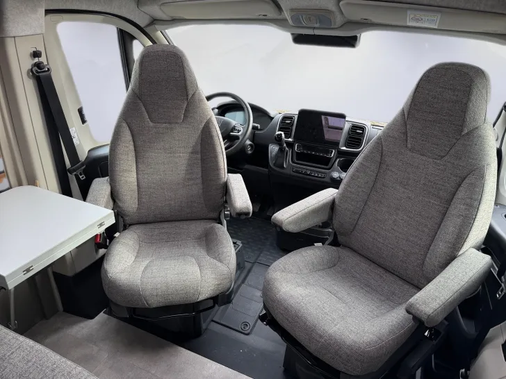Fahrzeugbild Hymer CAMPER VAN YELLOWSTONE #6