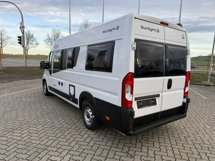 Fahrzeugbild Sunlight Cliff 640 Peugeot #5