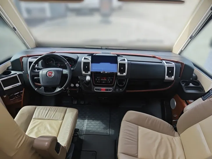 Fahrzeugbild Carthago chic e-line I 51 QB Linerclass #10