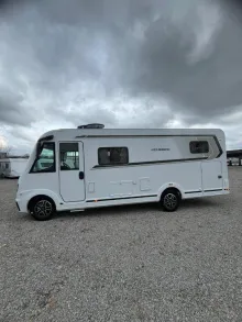 Fahrzeugbild Weinsberg CaraCore 650 MEG AUGTI Sitze #4