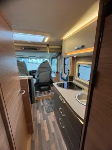 Fahrzeugbild Weinsberg CaraCore 650 MEG AUGTI Sitze #16