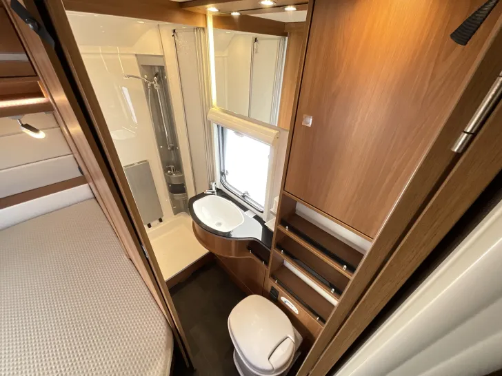 Fahrzeugbild Dethleffs Nomad 560 FR #11