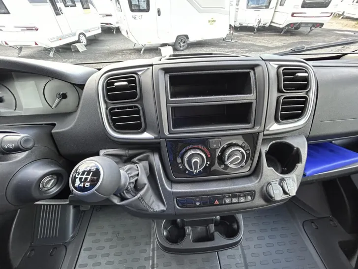 Fahrzeugbild Sunlight T 67 Adventure Edition #21