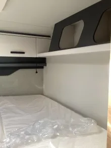 Fahrzeugbild Knaus L!VE WAVE 700 MEG Platinum Selection *Automatik*180 PS*Hubbett* #12
