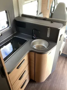 Fahrzeugbild Knaus L!VE WAVE 700 MEG Platinum Selection *Automatik*180 PS*Hubbett* #13