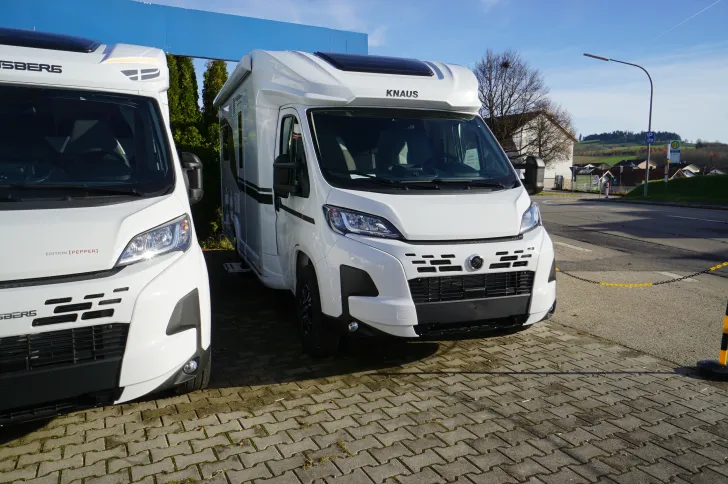 Fahrzeugbild Knaus L!VE WAVE 650 MF Platinum Selection 180 PS Automatik #1