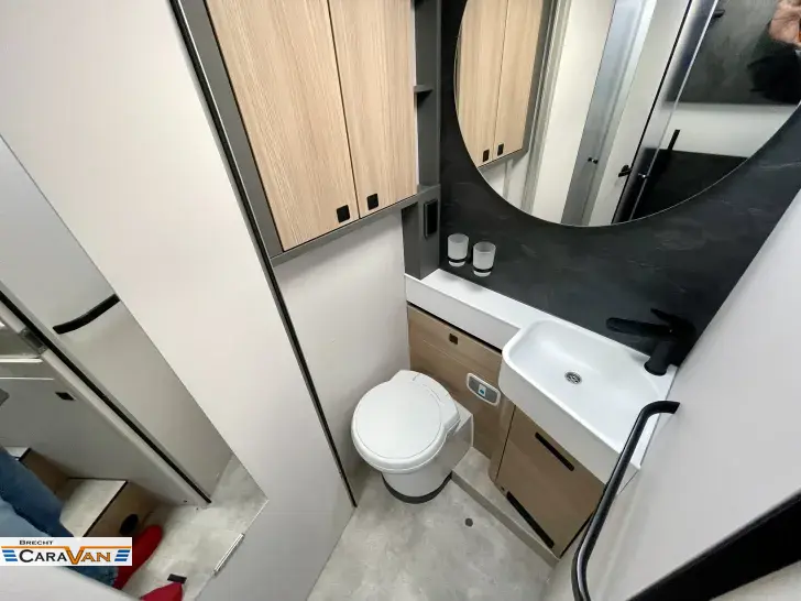 Fahrzeugbild Hymer B-Klasse MC T 680 Highlight 14331 Euro Sparen #18