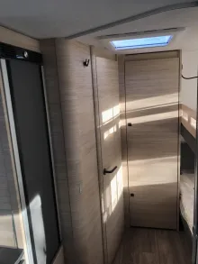 Fahrzeugbild Fendt Apero Activ 560 SKM Mod.2026; 2000kg; Dekopaket #14