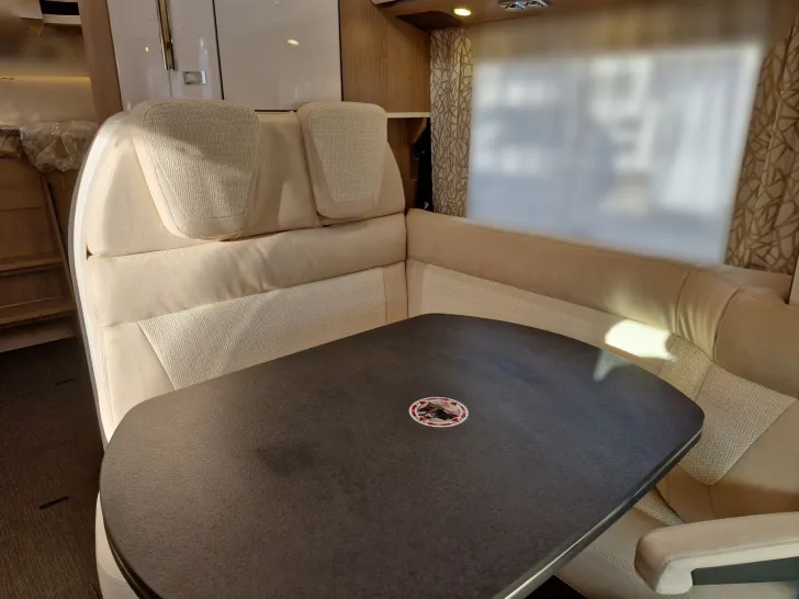 Fahrzeugbild Carthago C1-TOURER T 143 KB-LE #10
