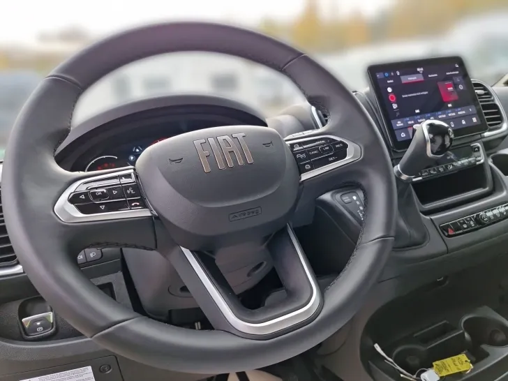 Fahrzeugbild Malibu FIRST-CLASS 640 LE RB #6