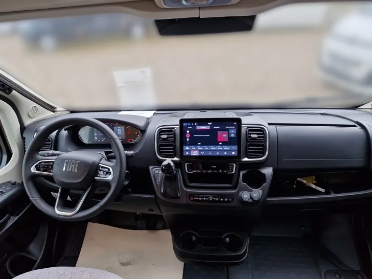 Fahrzeugbild Malibu FIRST-CLASS 640 LE RB #7