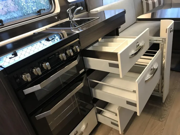 Fahrzeugbild Hobby Prestige 560 WFU Mod.2026; 2000kg; Backofen #11