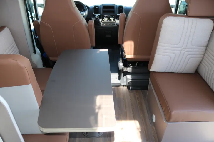 Fahrzeugbild Bürstner Lyseo TD 727 G #11