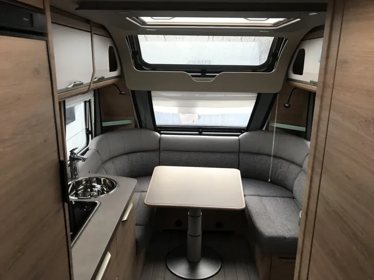 Fahrzeugbild Knaus Südwind BLACK SELECTION 540 UE Mod.2026; 1800kg #5