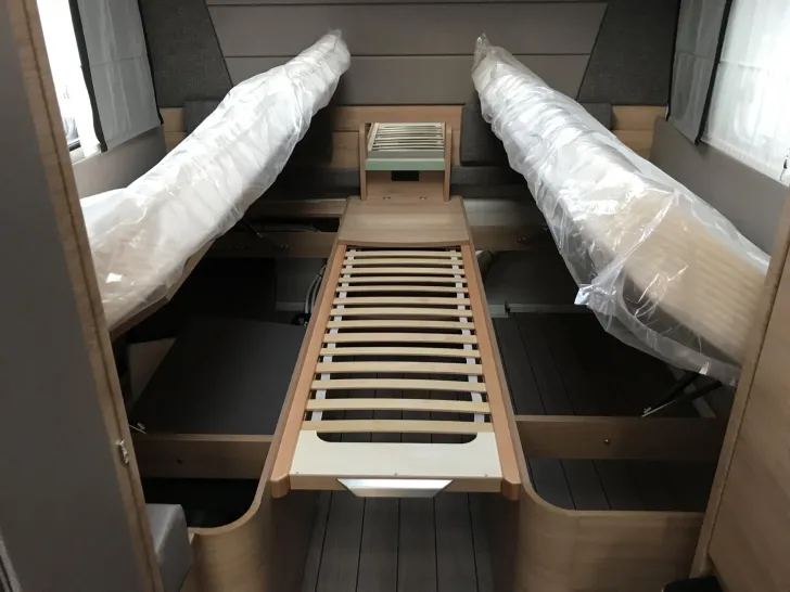 Fahrzeugbild Knaus Südwind BLACK SELECTION 540 UE Mod.2026; 1800kg #13