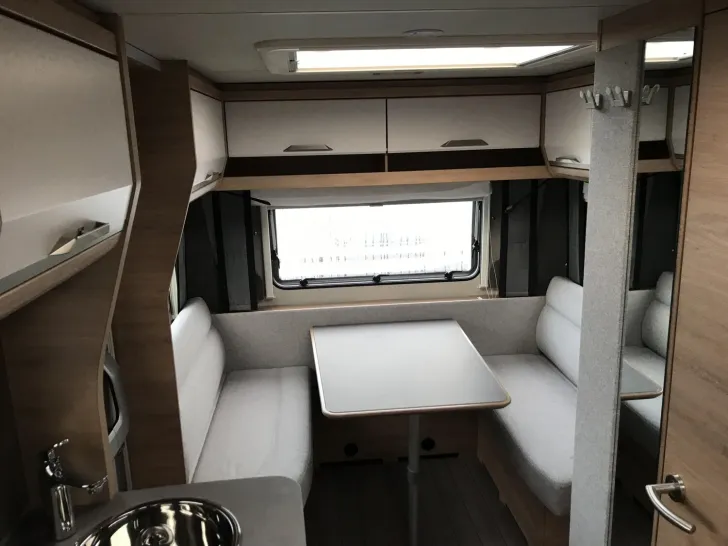 Fahrzeugbild Knaus Südwind BLACK SELECTION 460 EU Mod.2026; 1700kg #5