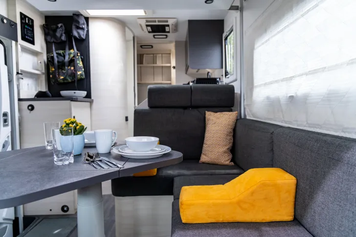 Fahrzeugbild Chausson Vip 660 #3