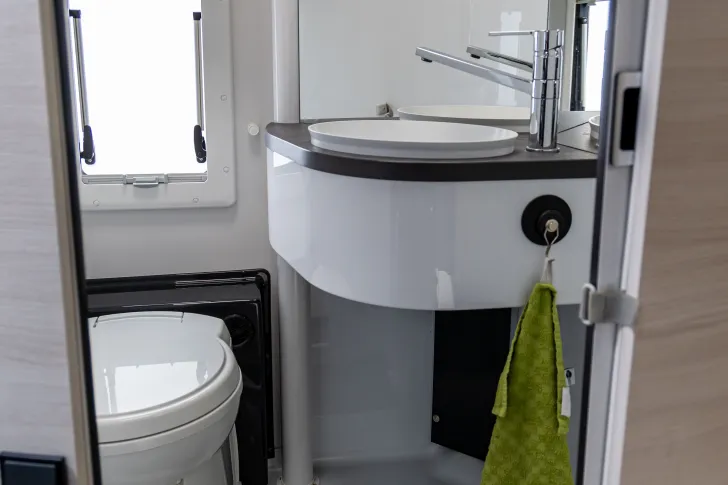 Fahrzeugbild Chausson Vip 660 #8