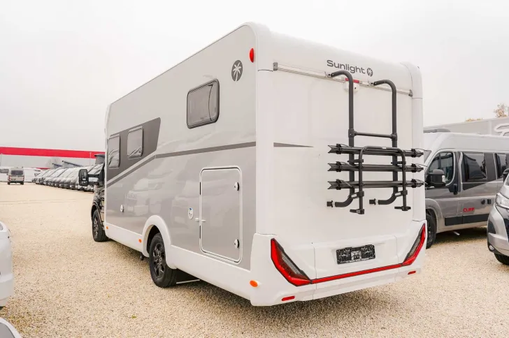 Fahrzeugbild Sunlight Adventure T Ford 680 **GÜMA-SONDERPREIS-AKTION** #7