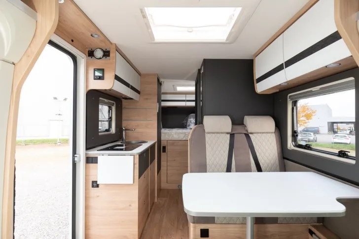 Fahrzeugbild Dethleffs Globebus Camp Active T 1 // UVP: 78.398  #6