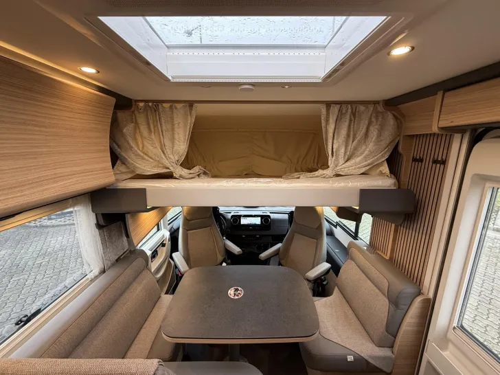 Fahrzeugbild Malibu I 470 RB LE K comfort Mercedes #9