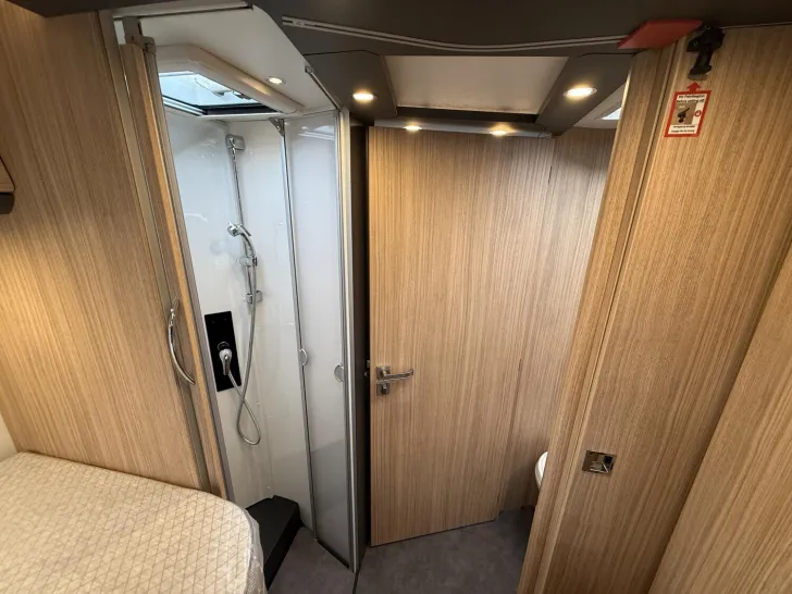 Fahrzeugbild Malibu I 470 RB LE K comfort Mercedes #19