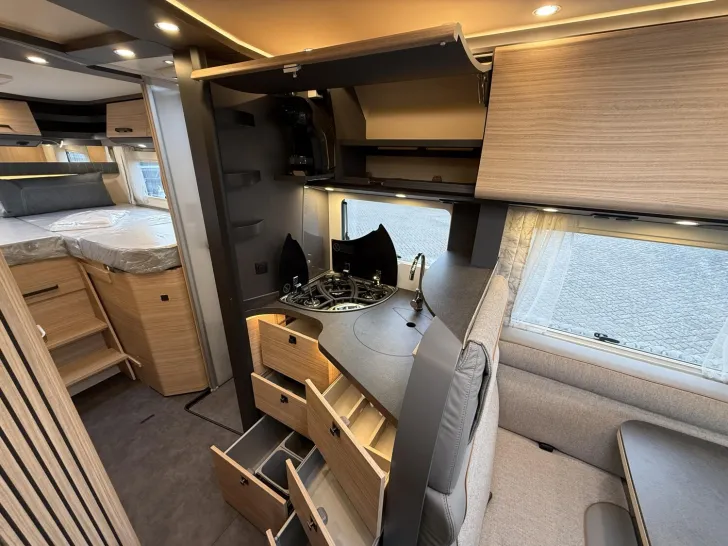 Fahrzeugbild Malibu I 470 RB LE K comfort Mercedes #21