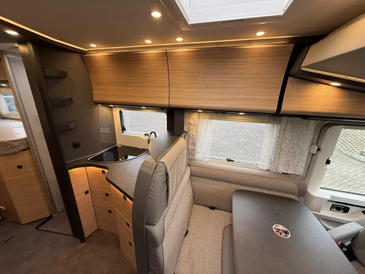 Fahrzeugbild Malibu I 470 RB LE K comfort Mercedes #24