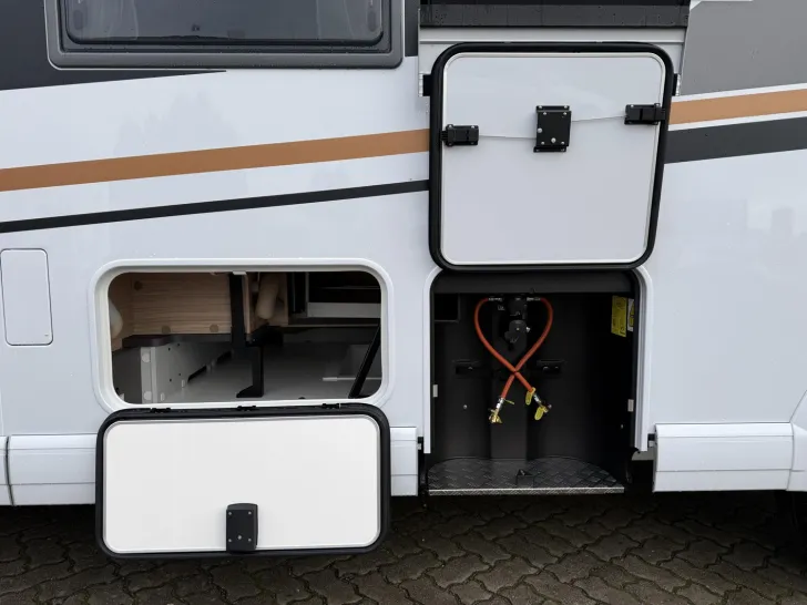 Fahrzeugbild Malibu I 470 RB LE K comfort Mercedes #28