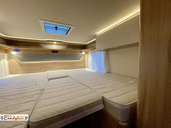 Fahrzeugbild Hymer Exsis-t 580 Pure Automatik XXL Bett #10