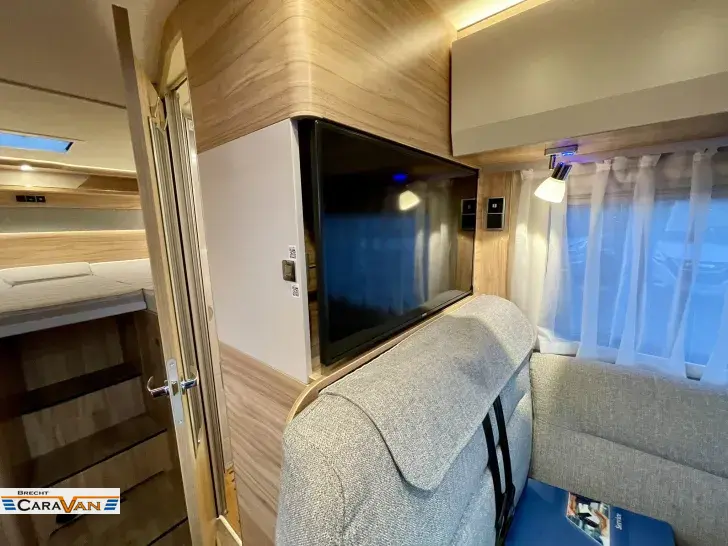 Fahrzeugbild Hymer Exsis-t 580 Pure Automatik XXL Bett #15