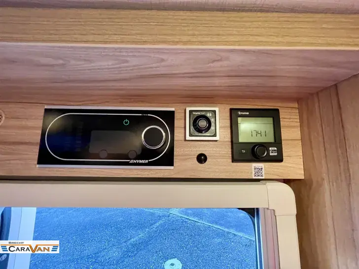 Fahrzeugbild Hymer Exsis-t 580 Pure Automatik XXL Bett #16