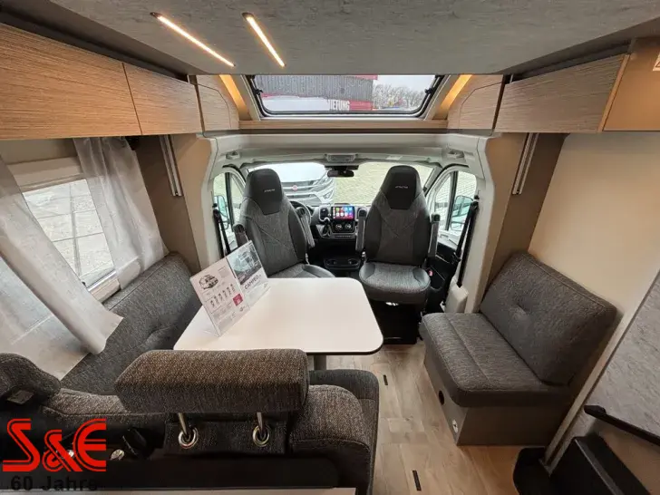 Fahrzeugbild Bürstner Campeo TD 690 G #11