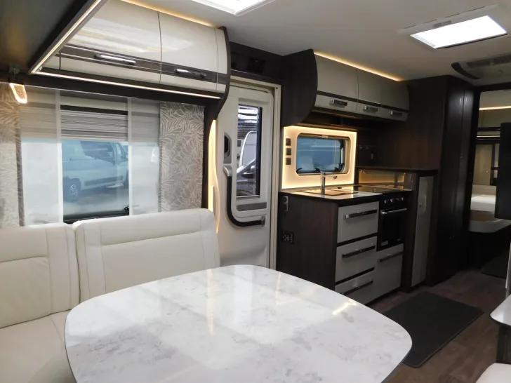 Fahrzeugbild Fendt Diamant 650 GDW Spülmaschiene,E+P-Stützen,2.8T #8