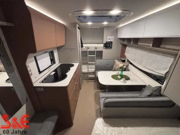 Fahrzeugbild Bürstner Averso 480 TK #9