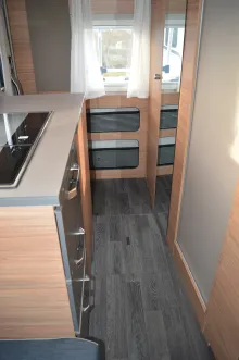 Fahrzeugbild Weinsberg X-CURSION VAN 500 LT EDITION [PEPPER] RW DO 700 #12