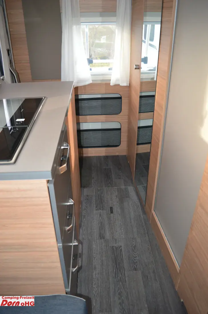 Fahrzeugbild Weinsberg X-CURSION VAN 500 LT EDITION [PEPPER] RW DO 700 #12