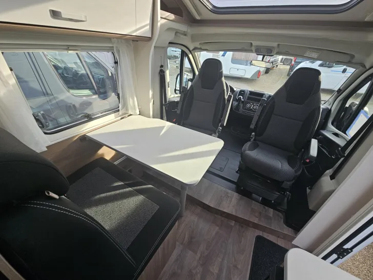 Fahrzeugbild Carado V 337 Automatik|Elektr. Handbremse|26er Modell #9