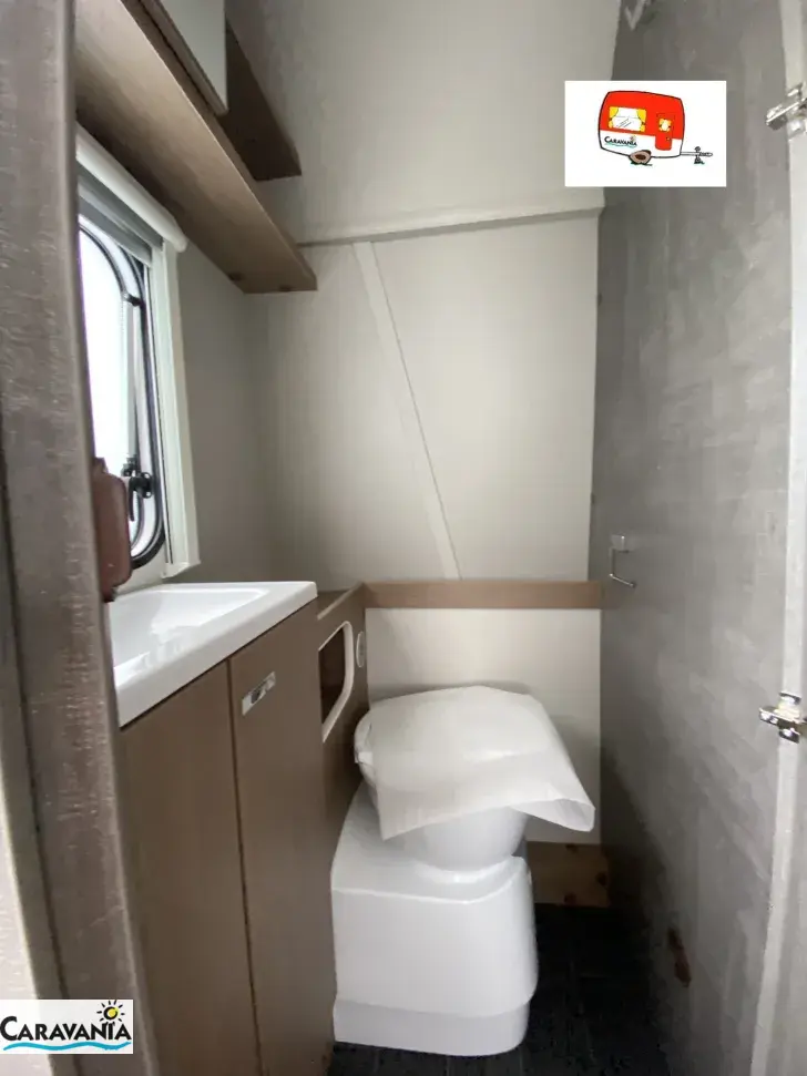 Fahrzeugbild Tabbert Senara 400 QD 2.3 ähnlich Casadora #9