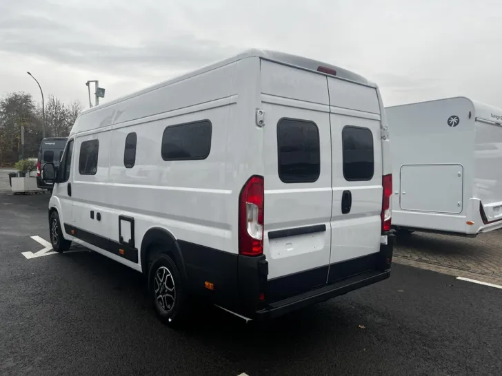 Fahrzeugbild Roadfans 640 Active #3