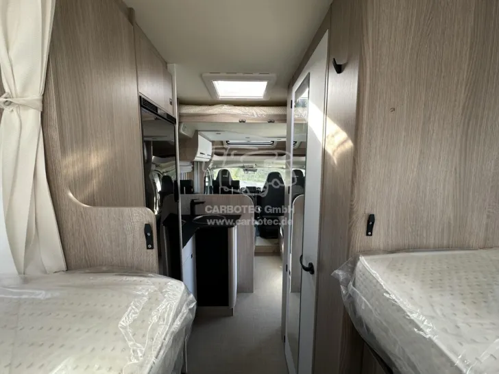 Fahrzeugbild Bürstner Lyseo Time Skyline 726 G #9