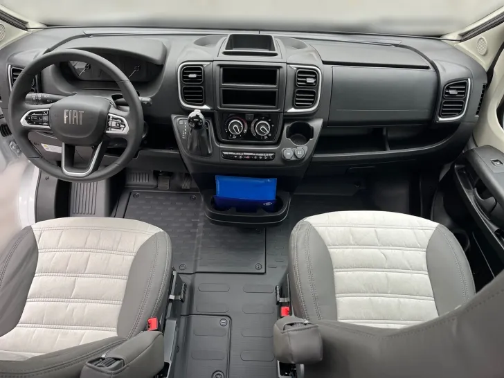 Fahrzeugbild Sunlight Adventure V 67S Aktion  Ready to roll? #10