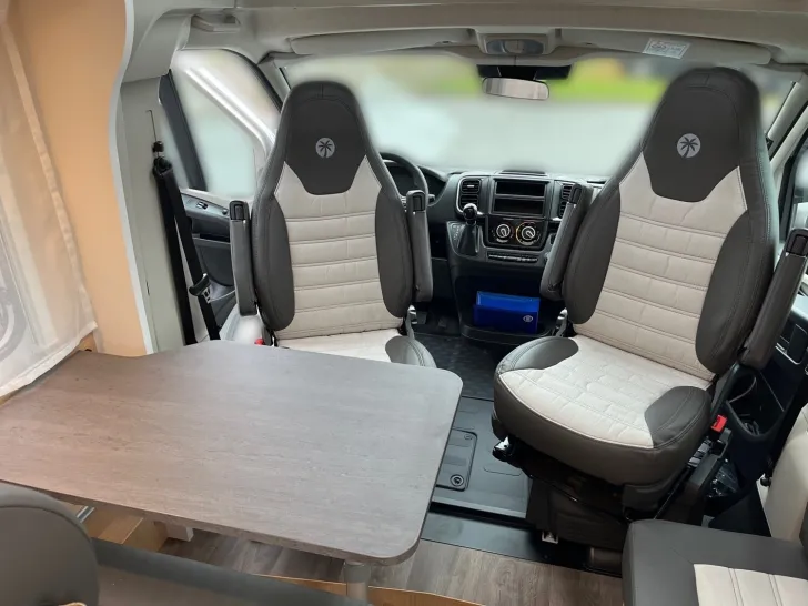 Fahrzeugbild Sunlight Adventure V 67S Aktion  Ready to roll? #11