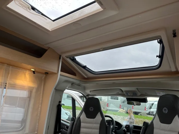 Fahrzeugbild Sunlight Adventure V 67S Aktion  Ready to roll? #21